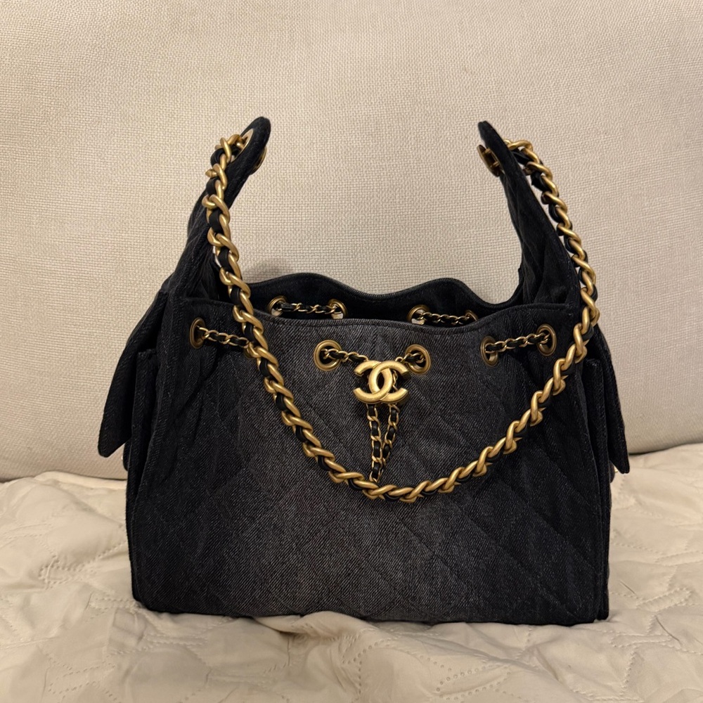 *NWT* Washed Denim Quilted Small Chanel 25 Handbag Black